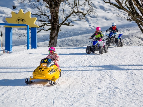 Skidoo und Quad fahren für Kinder - das macht Spaß!